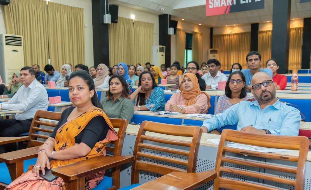 எதிர்கால ஆசிரியர்களுக்கான டிஜிட்டல் கல்வியறிவு